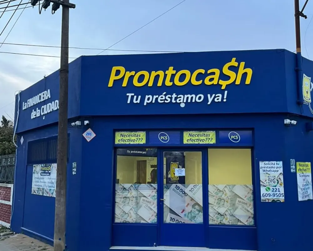 Equipo de la sucursal ProntoCash en Berisso